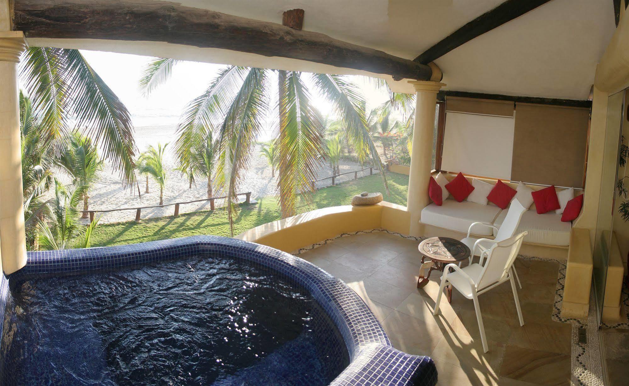 Casa Kaukan Zihuatanejo Exterior photo